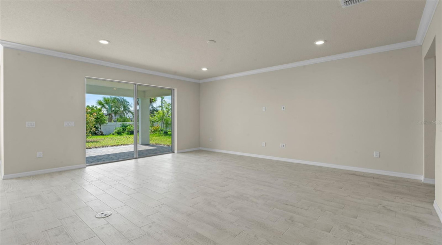 ORLANDO, Florida 32836, 5 Bedrooms Bedrooms, ,3 BathroomsBathrooms,Residential,For Sale,PARK ESTATES,0,MFRO6310446