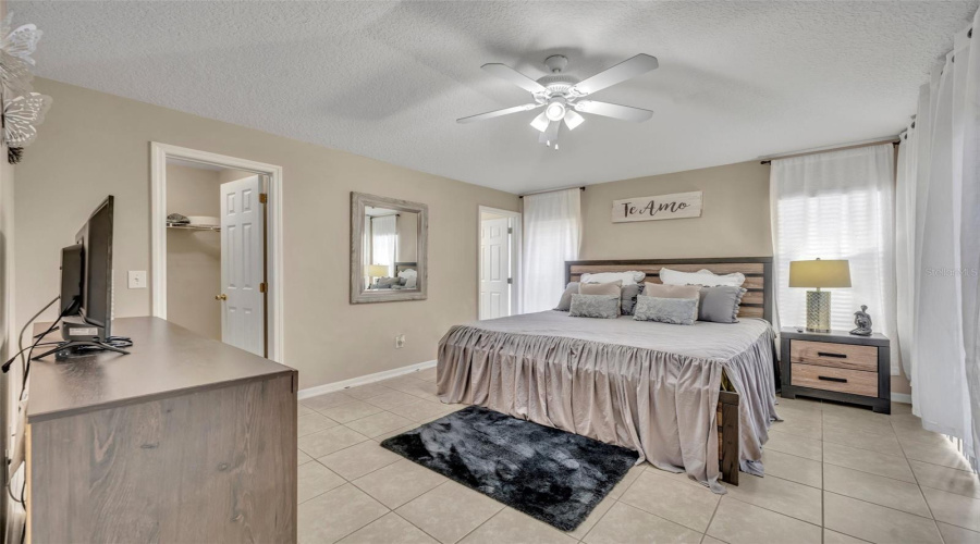 DAVENPORT, Florida 33897, 4 Bedrooms Bedrooms, ,3 BathroomsBathrooms,Residential,For Sale,CORDOVA,0,MFRO6310040