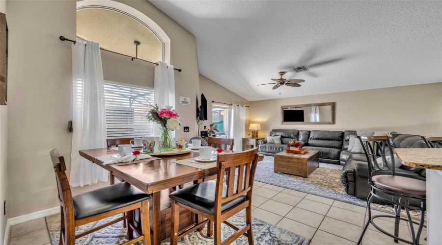 DAVENPORT, Florida 33897, 4 Bedrooms Bedrooms, ,3 BathroomsBathrooms,Residential,For Sale,CORDOVA,0,MFRO6310040