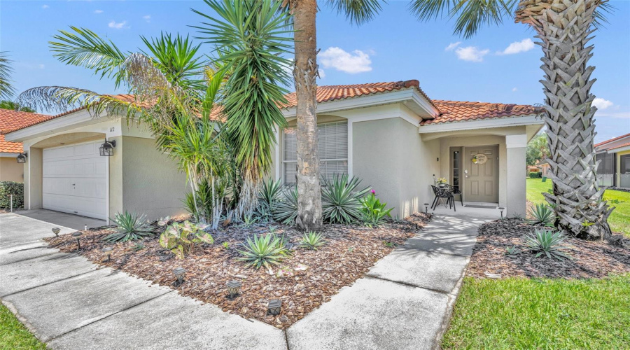 DAVENPORT, Florida 33897, 4 Bedrooms Bedrooms, ,3 BathroomsBathrooms,Residential,For Sale,CORDOVA,0,MFRO6310040