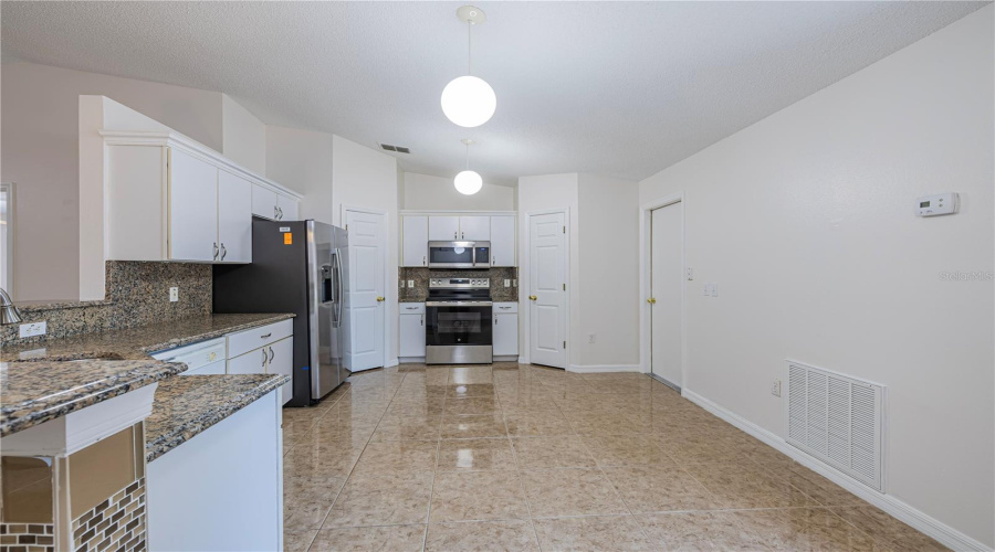 DAVENPORT, Florida 33897, 4 Bedrooms Bedrooms, ,2 BathroomsBathrooms,Residential,For Sale,HIGHWAY 27,0,MFRO6302143