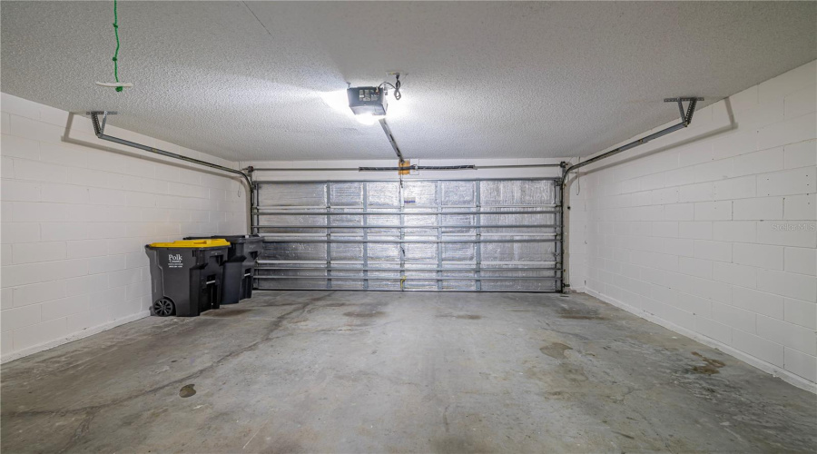 DAVENPORT, Florida 33897, 4 Bedrooms Bedrooms, ,2 BathroomsBathrooms,Residential,For Sale,HIGHWAY 27,0,MFRO6302143