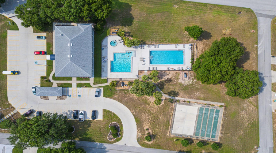 DAVENPORT, Florida 33897, 4 Bedrooms Bedrooms, ,2 BathroomsBathrooms,Residential,For Sale,HIGHWAY 27,0,MFRO6302143
