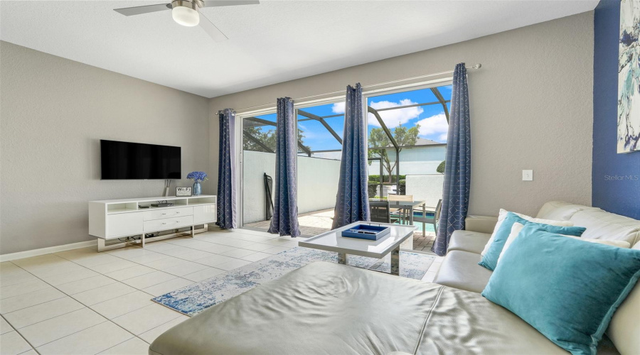 KISSIMMEE, Florida 34747, 3 Bedrooms Bedrooms, ,3 BathroomsBathrooms,Residential,For Sale,MANESHAW,MFRG5097261