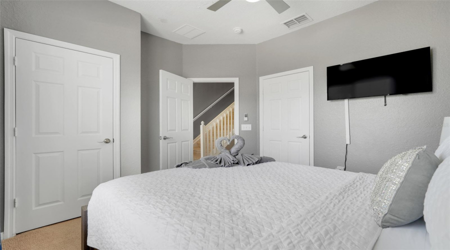 KISSIMMEE, Florida 34747, 3 Bedrooms Bedrooms, ,3 BathroomsBathrooms,Residential,For Sale,MANESHAW,MFRG5097261
