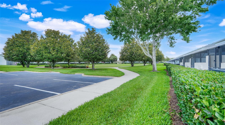 KISSIMMEE, Florida 34747, 3 Bedrooms Bedrooms, ,3 BathroomsBathrooms,Residential,For Sale,MANESHAW,MFRG5097261