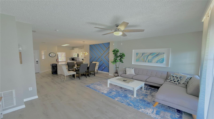 KISSIMMEE, Florida 34746, 3 Bedrooms Bedrooms, ,2 BathroomsBathrooms,Residential,For Sale,PARK TERRACE,0,MFRO6310709