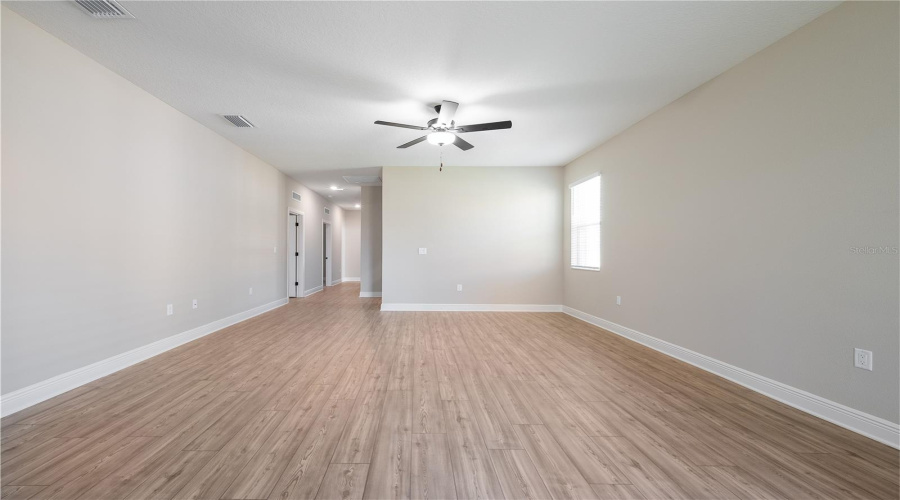 KISSIMMEE, Florida 34747, 3 Bedrooms Bedrooms, ,2 BathroomsBathrooms,Residential,For Sale,SOMERSWORTH,MFRTB8388151