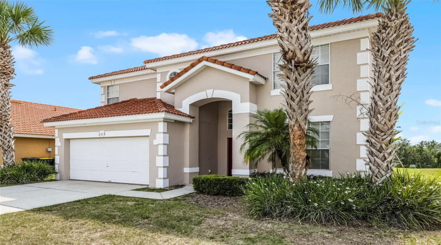 DAVENPORT, Florida 33837, 7 Bedrooms Bedrooms, ,4 BathroomsBathrooms,Residential,For Sale,ROSSO,0,MFRS5127285