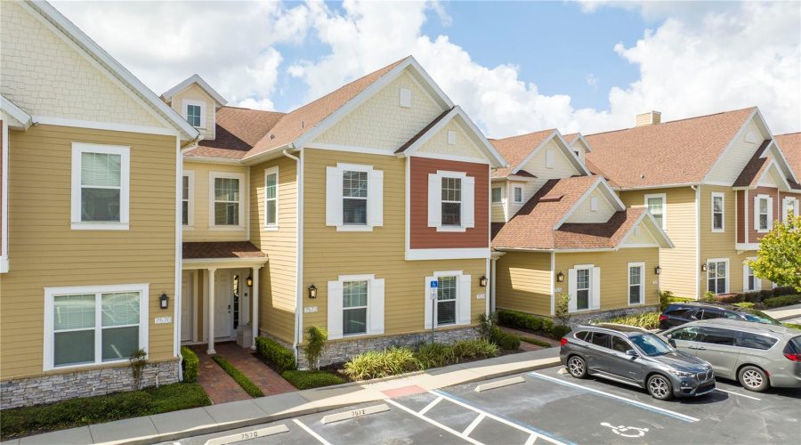 KISSIMMEE, Florida 34747, 4 Bedrooms Bedrooms, ,4 BathroomsBathrooms,Residential,For Sale,SUNNY DREAMS,0,MFRO6310626