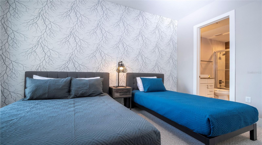 KISSIMMEE, Florida 34747, 4 Bedrooms Bedrooms, ,4 BathroomsBathrooms,Residential,For Sale,SUNNY DREAMS,0,MFRO6310626