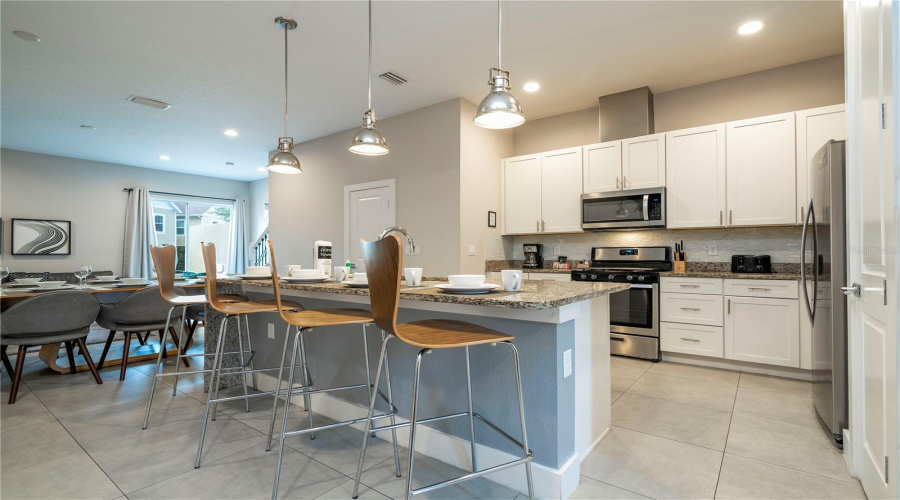 KISSIMMEE, Florida 34747, 4 Bedrooms Bedrooms, ,4 BathroomsBathrooms,Residential,For Sale,SUNNY DREAMS,0,MFRO6310626