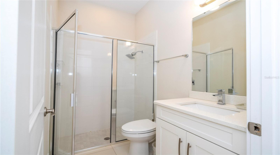 ORLANDO, Florida 32836, 7 Bedrooms Bedrooms, ,6 BathroomsBathrooms,Residential,For Sale,PIPPEN,0,MFRO6310847