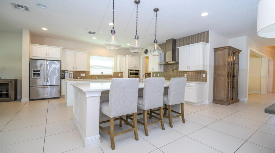 ORLANDO, Florida 32836, 7 Bedrooms Bedrooms, ,6 BathroomsBathrooms,Residential,For Sale,PIPPEN,0,MFRO6310847