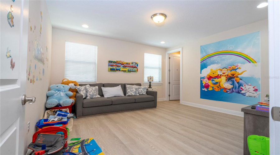 ORLANDO, Florida 32836, 7 Bedrooms Bedrooms, ,6 BathroomsBathrooms,Residential,For Sale,PIPPEN,0,MFRO6310847