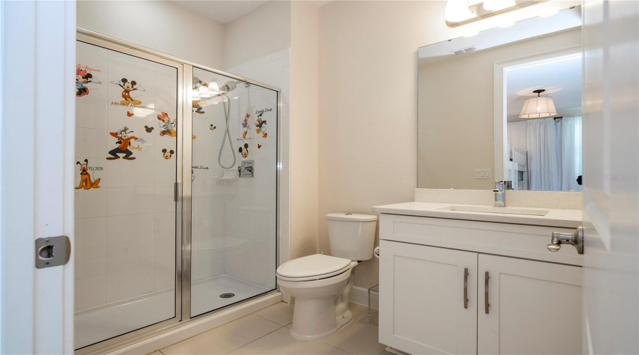 ORLANDO, Florida 32836, 7 Bedrooms Bedrooms, ,6 BathroomsBathrooms,Residential,For Sale,PIPPEN,0,MFRO6310847