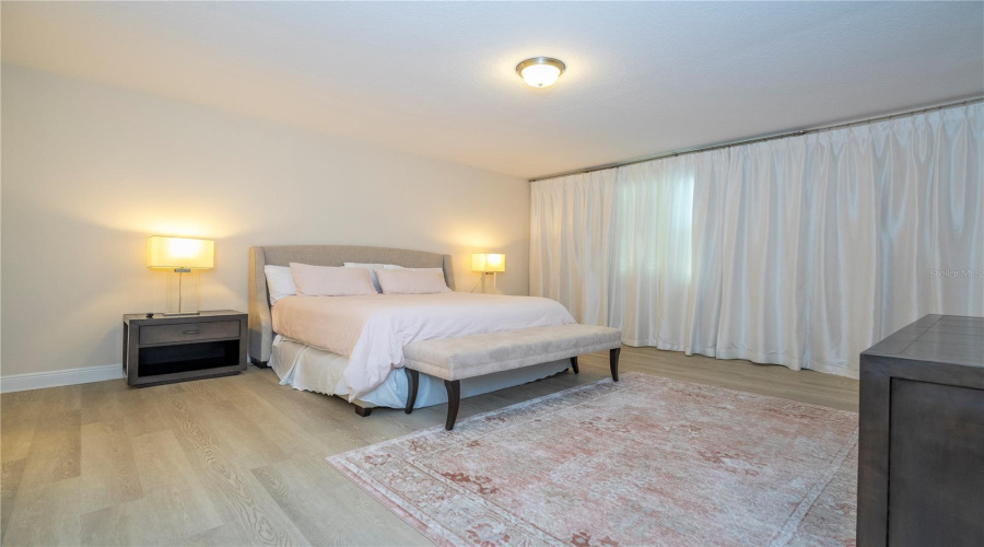 ORLANDO, Florida 32836, 7 Bedrooms Bedrooms, ,6 BathroomsBathrooms,Residential,For Sale,PIPPEN,0,MFRO6310847
