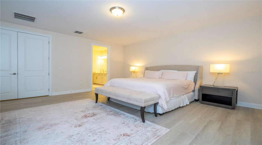 ORLANDO, Florida 32836, 7 Bedrooms Bedrooms, ,6 BathroomsBathrooms,Residential,For Sale,PIPPEN,0,MFRO6310847