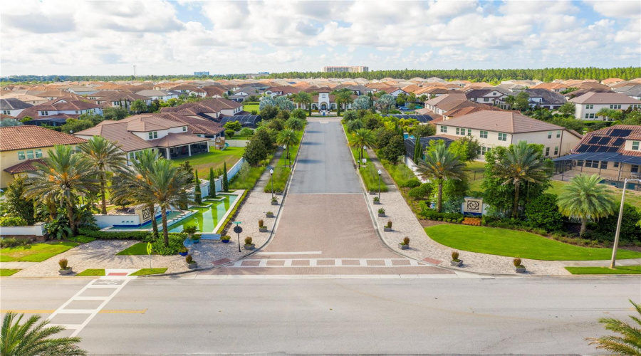 ORLANDO, Florida 32836, 7 Bedrooms Bedrooms, ,6 BathroomsBathrooms,Residential,For Sale,PIPPEN,0,MFRO6310847