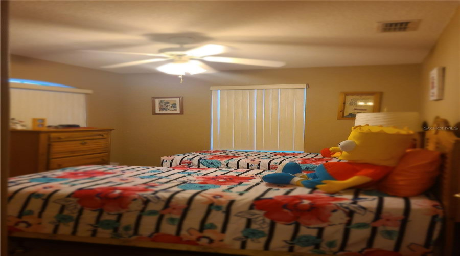 DAVENPORT, Florida 33897, 4 Bedrooms Bedrooms, ,4 BathroomsBathrooms,Residential,For Sale,VISTA,MFRO6309451