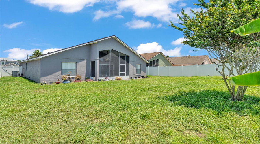 DAVENPORT, Florida 33837, 3 Bedrooms Bedrooms, ,2 BathroomsBathrooms,Residential,For Sale,SIR PHILLIPS,0,MFRL4953063