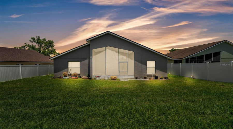 DAVENPORT, Florida 33837, 3 Bedrooms Bedrooms, ,2 BathroomsBathrooms,Residential,For Sale,SIR PHILLIPS,0,MFRL4953063