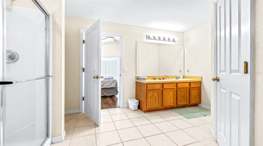 DAVENPORT, Florida 33896, 4 Bedrooms Bedrooms, ,3 BathroomsBathrooms,Residential,For Sale,RESERVE,0,MFRP4934910