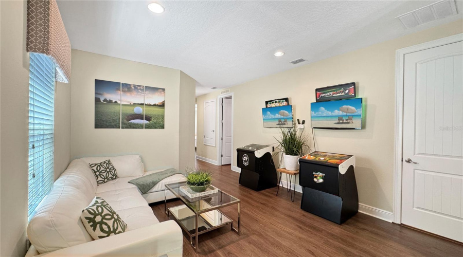 Reunion, Florida 34747, 6 Bedrooms Bedrooms, ,5 Bathroomsbathrooms,Residential,For Sale,Castle Pines,Mfrs5127406