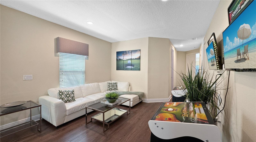 Reunion, Florida 34747, 6 Bedrooms Bedrooms, ,5 Bathroomsbathrooms,Residential,For Sale,Castle Pines,Mfrs5127406