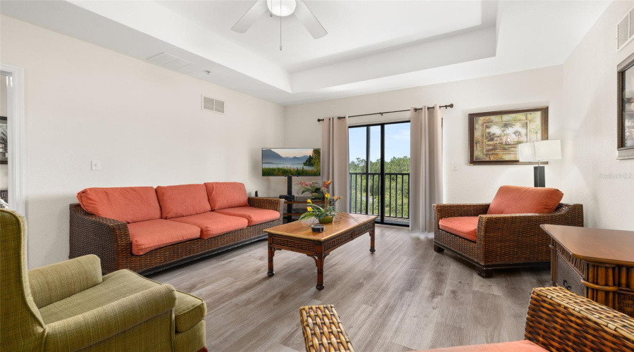 KISSIMMEE, Florida 34747, 3 Bedrooms Bedrooms, ,2 BathroomsBathrooms,Residential,For Sale,TREASURE TROVE,MFRS5127434