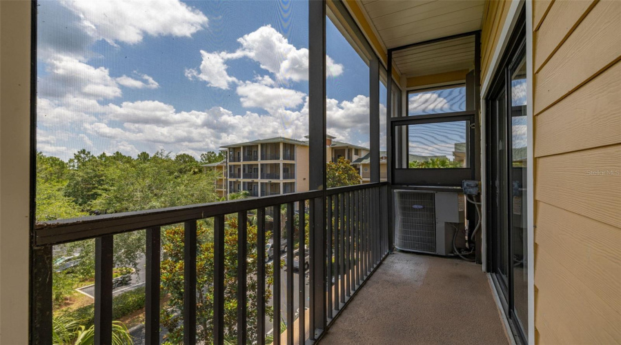 KISSIMMEE, Florida 34747, 3 Bedrooms Bedrooms, ,2 BathroomsBathrooms,Residential,For Sale,TREASURE TROVE,MFRS5127434