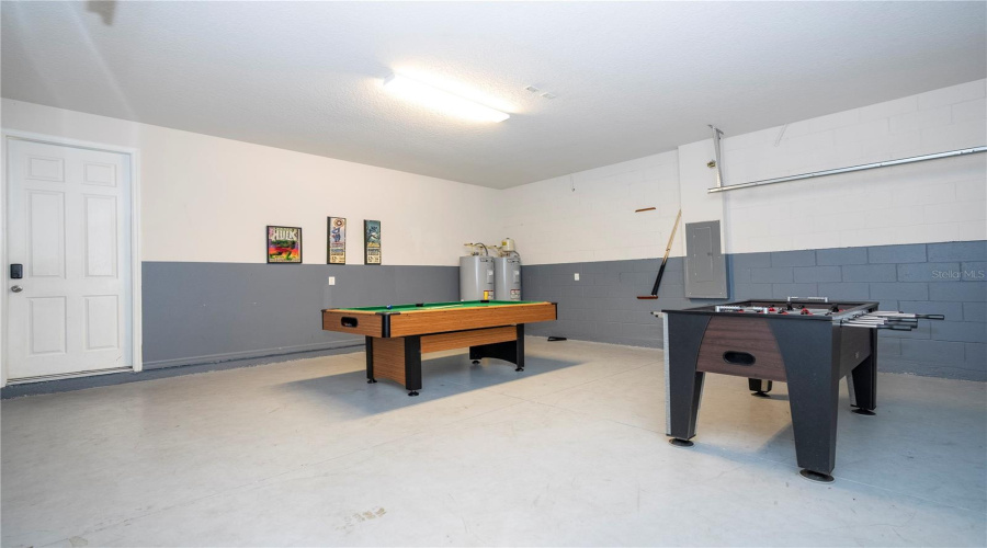 KISSIMMEE, Florida 34747, 6 Bedrooms Bedrooms, ,5 BathroomsBathrooms,Residential,For Sale,SUNSHINE RIDGE,0,MFRO6308908