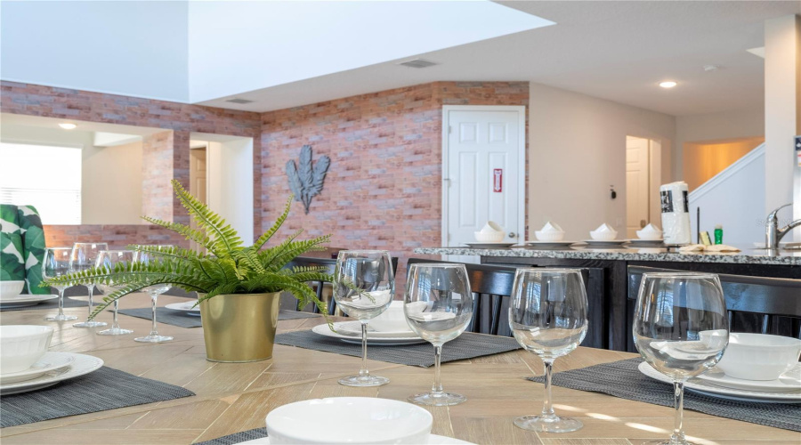 KISSIMMEE, Florida 34747, 6 Bedrooms Bedrooms, ,5 BathroomsBathrooms,Residential,For Sale,SUNSHINE RIDGE,0,MFRO6308908