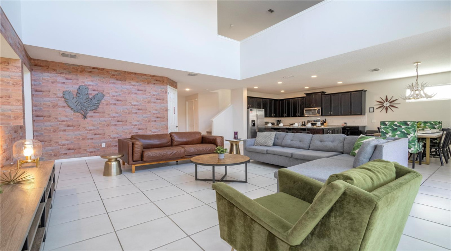 KISSIMMEE, Florida 34747, 6 Bedrooms Bedrooms, ,5 BathroomsBathrooms,Residential,For Sale,SUNSHINE RIDGE,0,MFRO6308908