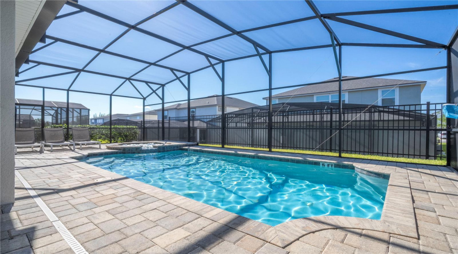 KISSIMMEE, Florida 34747, 6 Bedrooms Bedrooms, ,5 BathroomsBathrooms,Residential,For Sale,SUNSHINE RIDGE,0,MFRO6308908