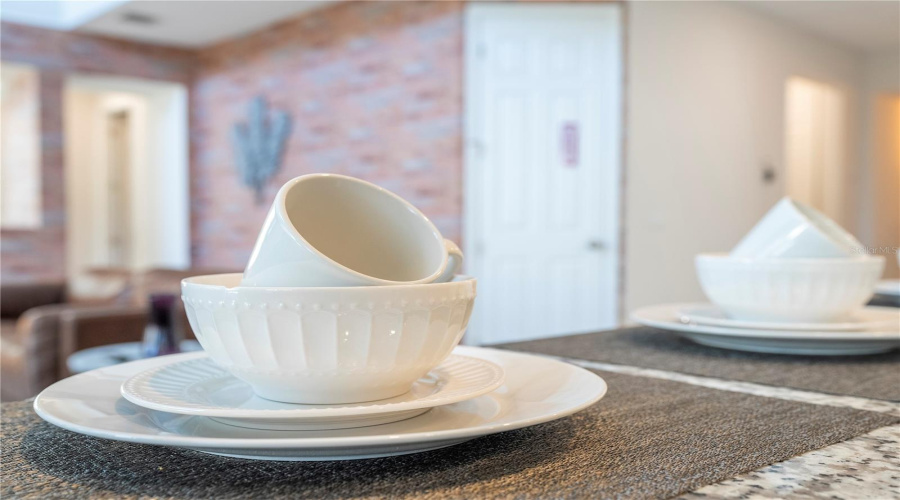 KISSIMMEE, Florida 34747, 6 Bedrooms Bedrooms, ,5 BathroomsBathrooms,Residential,For Sale,SUNSHINE RIDGE,0,MFRO6308908