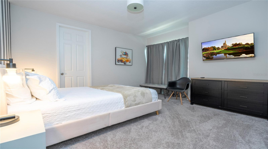 KISSIMMEE, Florida 34747, 6 Bedrooms Bedrooms, ,5 BathroomsBathrooms,Residential,For Sale,SUNSHINE RIDGE,0,MFRO6308908