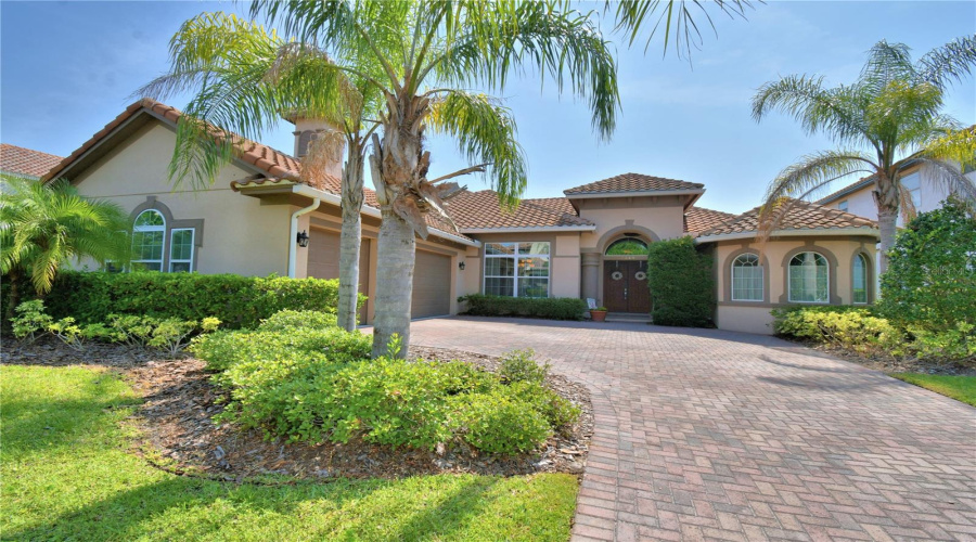 DAVENPORT, Florida 33837, 5 Bedrooms Bedrooms, ,4 BathroomsBathrooms,Residential,For Sale,PINEHURST,0,MFRP4934886