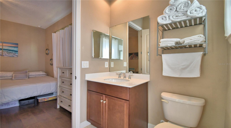 DAVENPORT, Florida 33837, 5 Bedrooms Bedrooms, ,4 BathroomsBathrooms,Residential,For Sale,PINEHURST,0,MFRP4934886