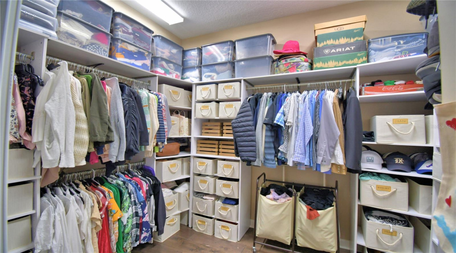 DAVENPORT, Florida 33837, 5 Bedrooms Bedrooms, ,4 BathroomsBathrooms,Residential,For Sale,PINEHURST,0,MFRP4934886