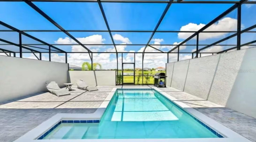 DAVENPORT, Florida 33837, 5 Bedrooms Bedrooms, ,4 BathroomsBathrooms,Residential,For Sale,OAK SPRING,0,MFRO6311254