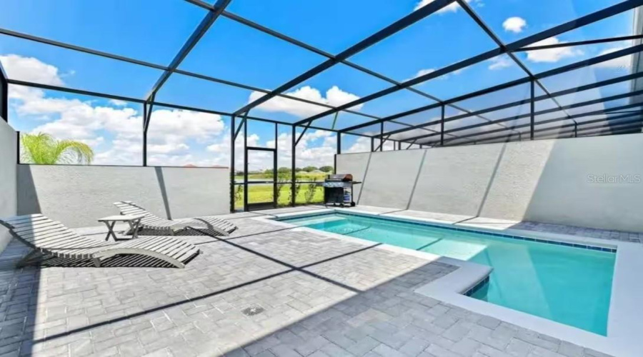 DAVENPORT, Florida 33837, 5 Bedrooms Bedrooms, ,4 BathroomsBathrooms,Residential,For Sale,OAK SPRING,0,MFRO6311254