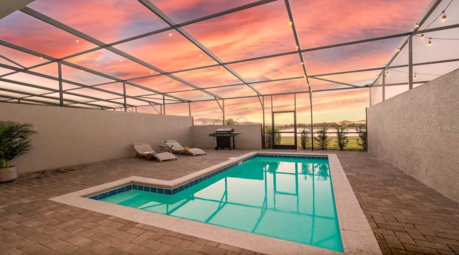 DAVENPORT, Florida 33837, 5 Bedrooms Bedrooms, ,4 BathroomsBathrooms,Residential,For Sale,OAK SPRING,0,MFRO6311254