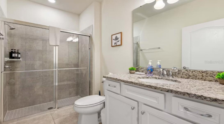DAVENPORT, Florida 33837, 5 Bedrooms Bedrooms, ,4 BathroomsBathrooms,Residential,For Sale,OAK SPRING,0,MFRO6311254