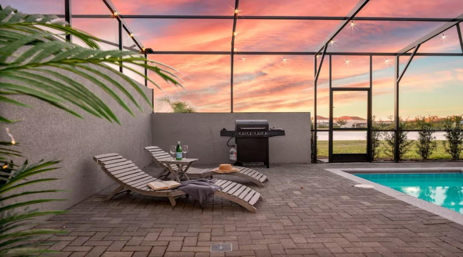 DAVENPORT, Florida 33837, 5 Bedrooms Bedrooms, ,4 BathroomsBathrooms,Residential,For Sale,OAK SPRING,0,MFRO6311254