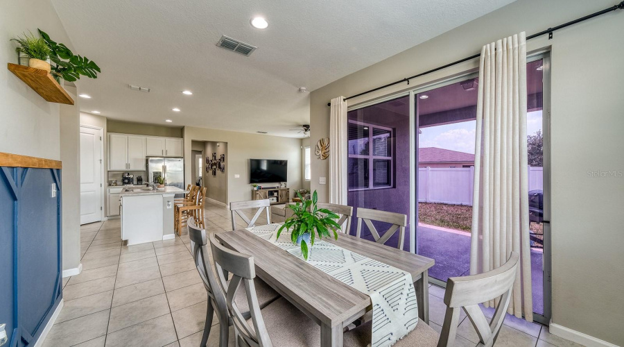 DAVENPORT, Florida 33837, 3 Bedrooms Bedrooms, ,2 BathroomsBathrooms,Residential,For Sale,BUCHANNAN,0,MFRO6310948