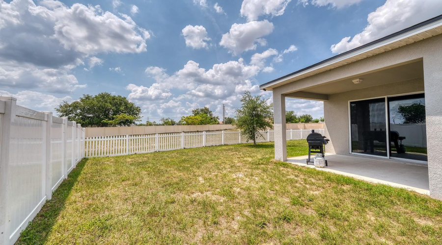 DAVENPORT, Florida 33837, 3 Bedrooms Bedrooms, ,2 BathroomsBathrooms,Residential,For Sale,BUCHANNAN,0,MFRO6310948