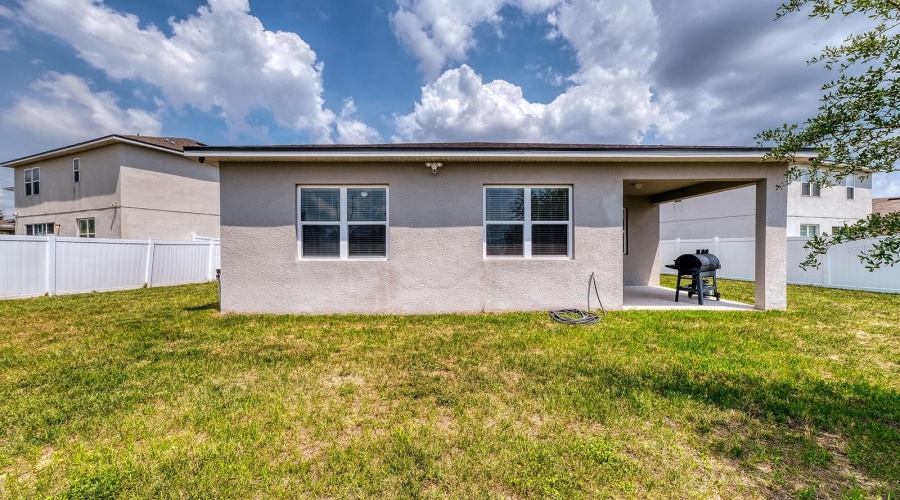 DAVENPORT, Florida 33837, 3 Bedrooms Bedrooms, ,2 BathroomsBathrooms,Residential,For Sale,BUCHANNAN,0,MFRO6310948