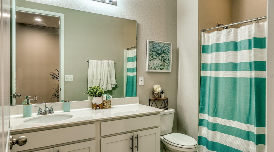 DAVENPORT, Florida 33837, 3 Bedrooms Bedrooms, ,2 BathroomsBathrooms,Residential,For Sale,BUCHANNAN,0,MFRO6310948