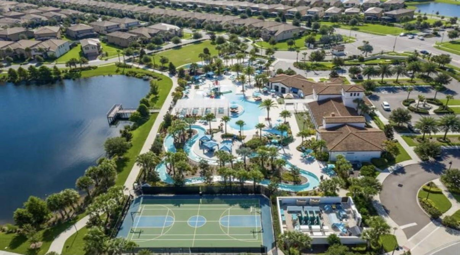 Kissimmee, Florida 34747, 5 Bedroom Bedrooms, ,4 Bathroombathrooms,Residential,For Sale,Zurich,0,Mfro6311534
